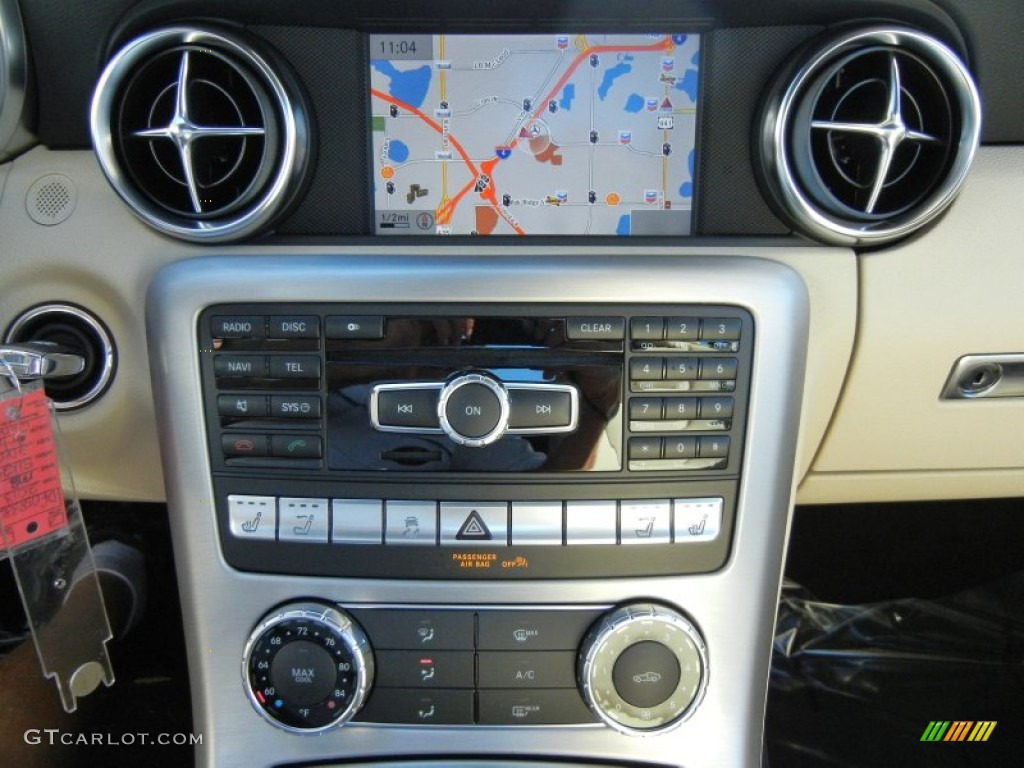 2013 Mercedes-Benz SLK 250 Roadster Controls Photo #73400168