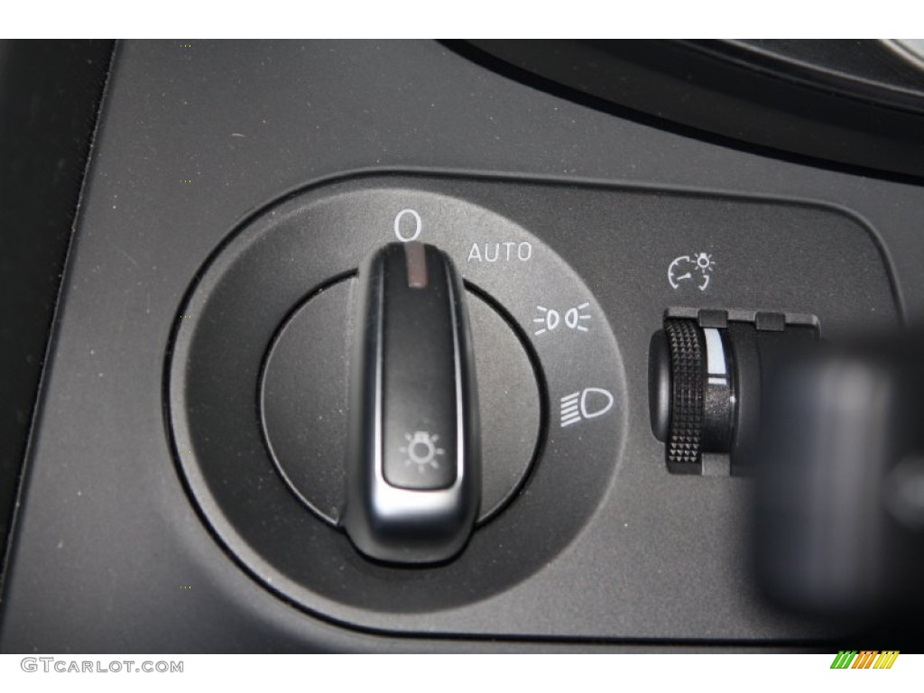 2011 Audi R8 Spyder 4.2 FSI quattro Controls Photo #73405760