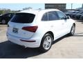 2013 Ibis White Audi Q5 2.0 TFSI quattro  photo #8