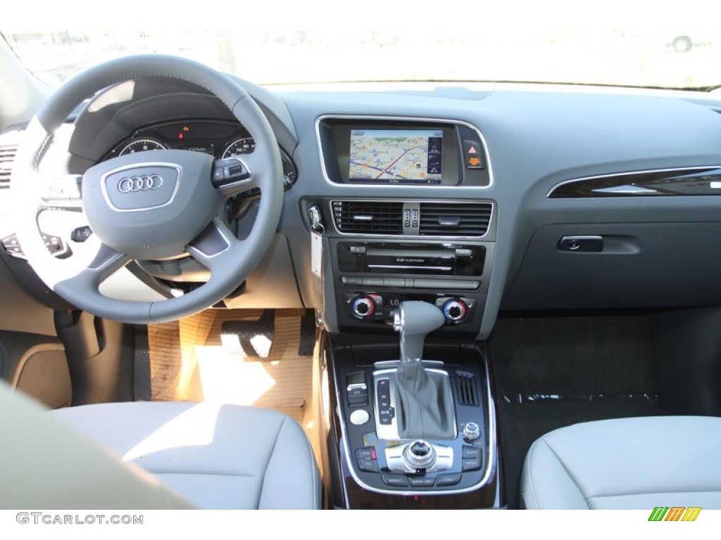 2013 Q5 2.0 TFSI quattro - Monsoon Gray Metallic / Steel Grey photo #12