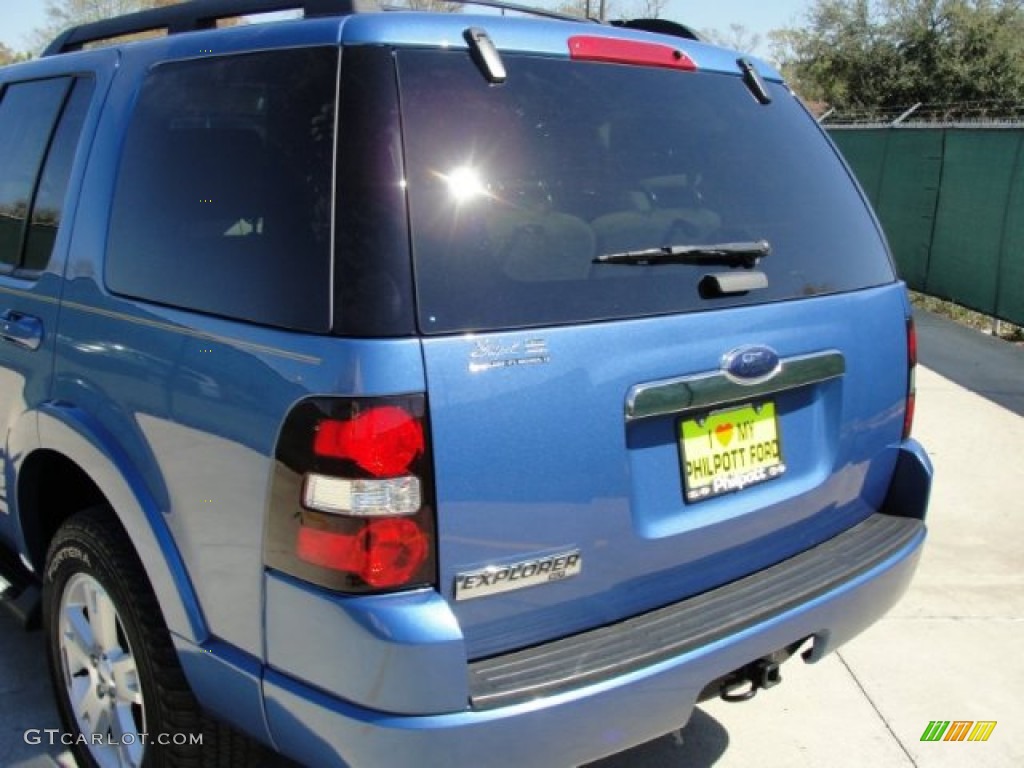 2009 Explorer XLT - Sport Blue Metallic / Camel photo #20