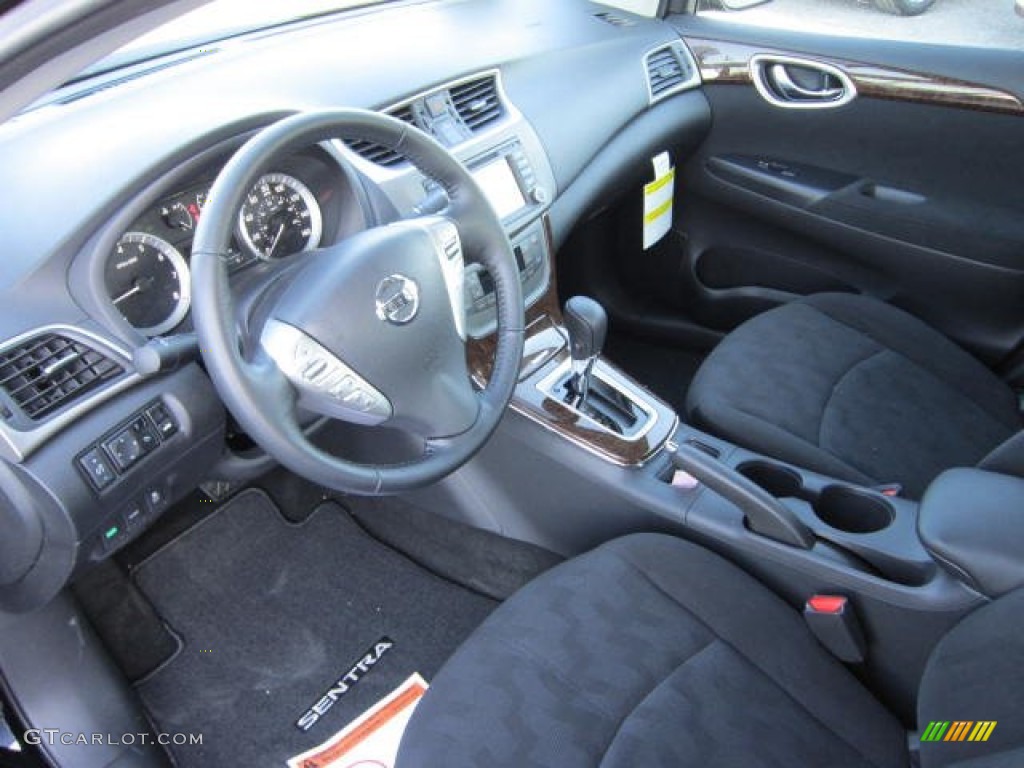 Charcoal Interior 2013 Nissan Sentra SL Photo #73409720