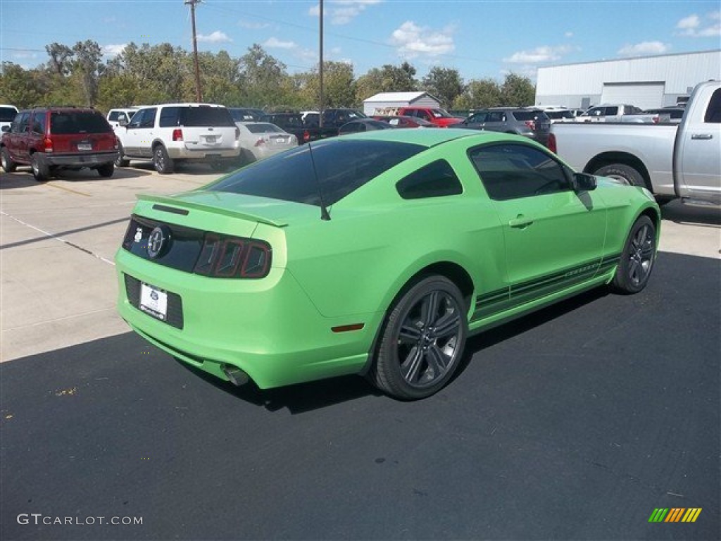 2013 Mustang V6 Coupe - Gotta Have It Green / Charcoal Black photo #7