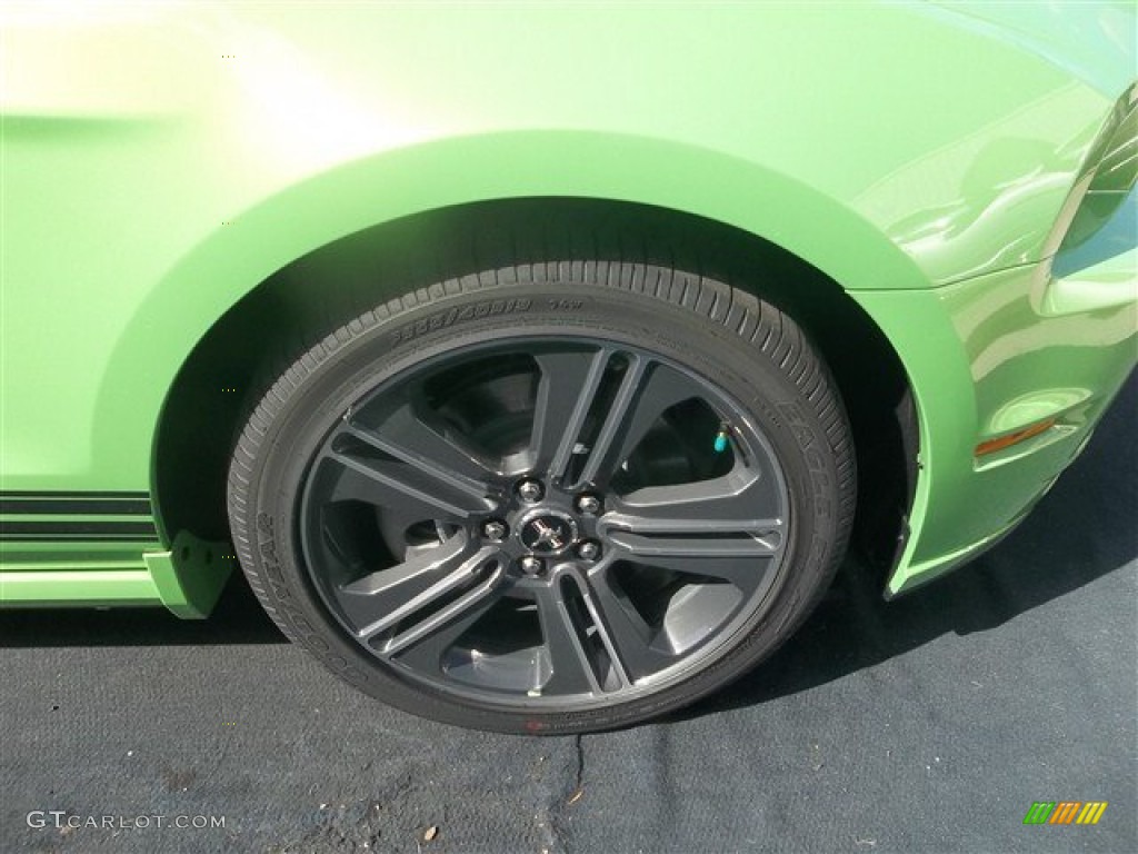 2013 Mustang V6 Coupe - Gotta Have It Green / Charcoal Black photo #12