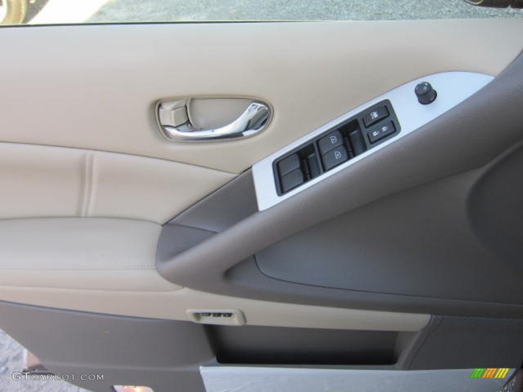 2013 Nissan Murano SL AWD Beige Door Panel Photo #73411418
