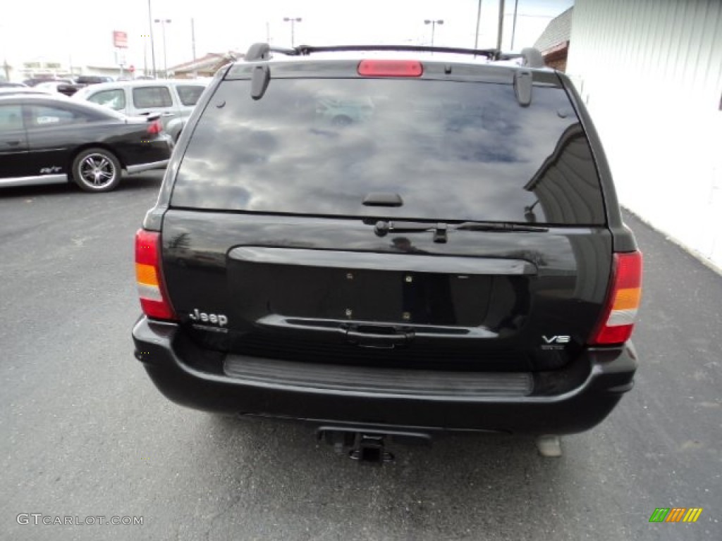2004 Grand Cherokee Limited 4x4 - Brillant Black Crystal Pearl / Dark Slate Gray photo #4