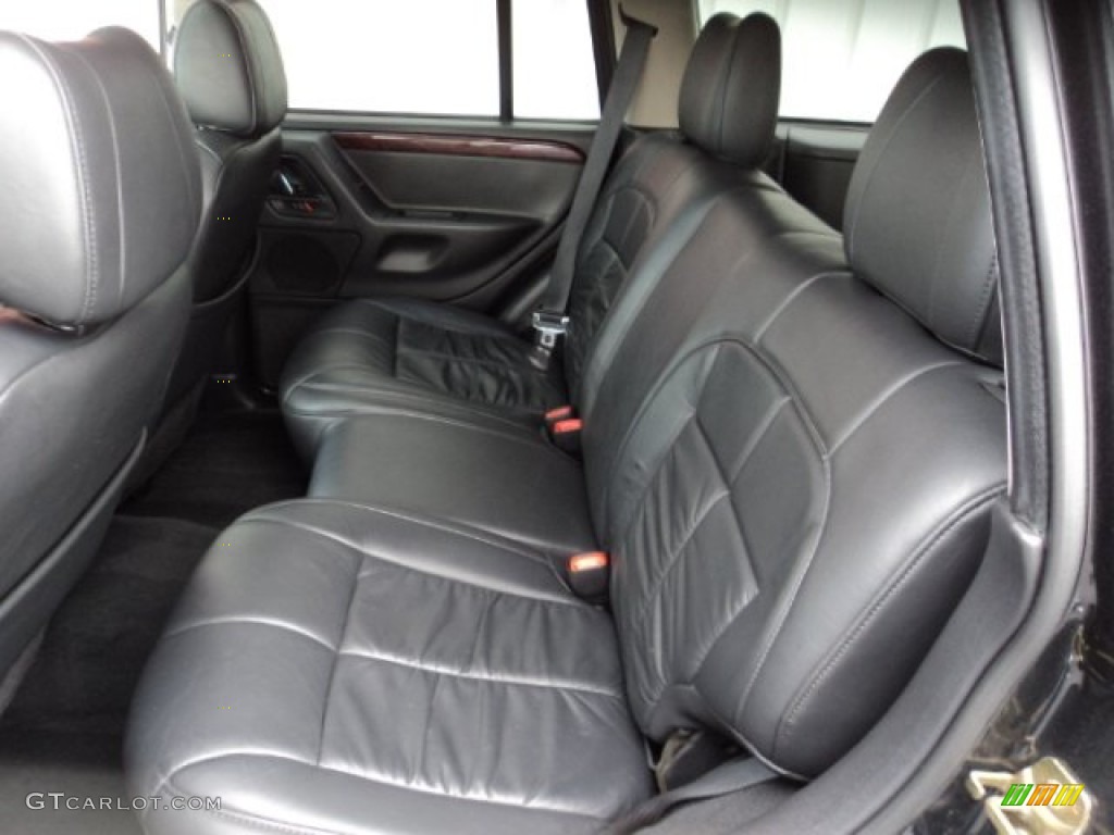 2004 Jeep Grand Cherokee Limited 4x4 Rear Seat Photo #73412978