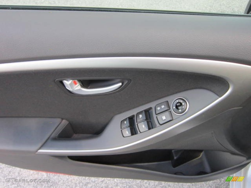 2013 Elantra GT - Silver / Black photo #17