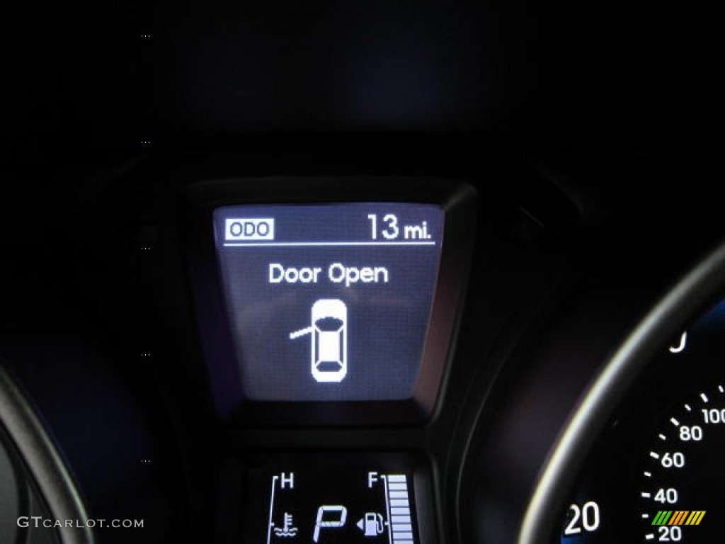 2013 Elantra GT - Silver / Black photo #20