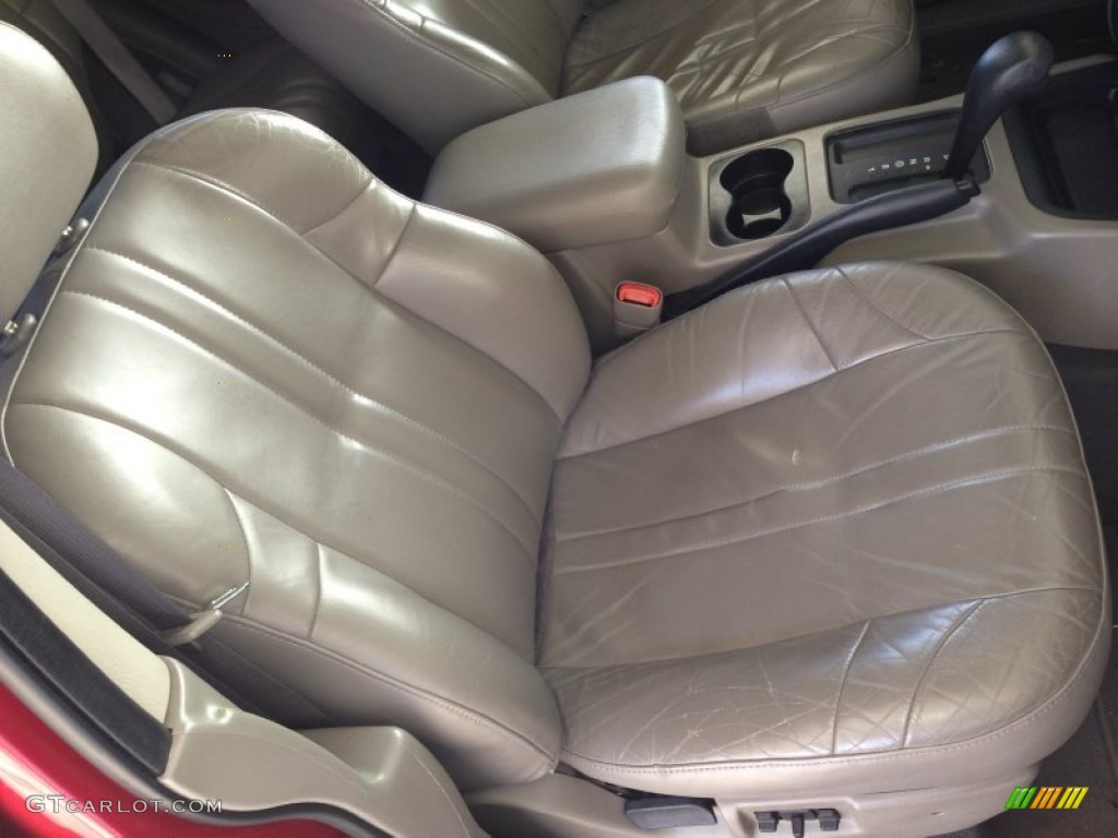 2003 Grand Cherokee Laredo - Inferno Red Tinted Pearlcoat / Sandstone photo #19