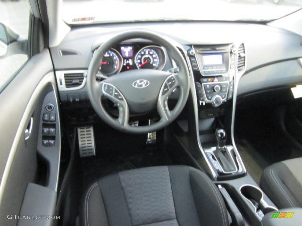 2013 Elantra GT - Silver / Black photo #15