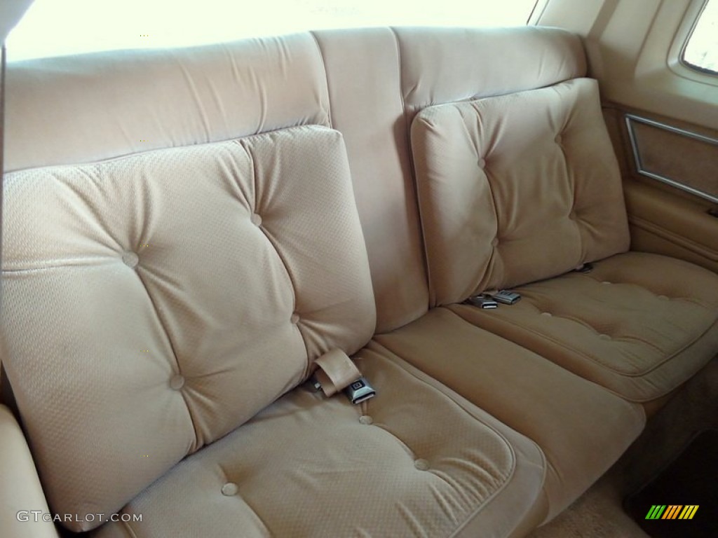 1985 Oldsmobile Cutlass Supreme Brougham Coupe Rear Seat Photo #73415457
