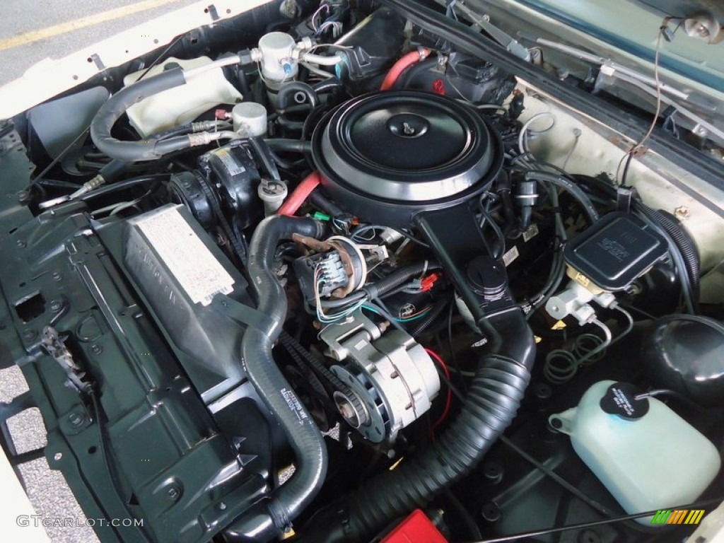 1985 Oldsmobile Cutlass Supreme Brougham Coupe Engine Photos