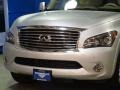 Liquid Platinum - QX 56 4WD Photo No. 3