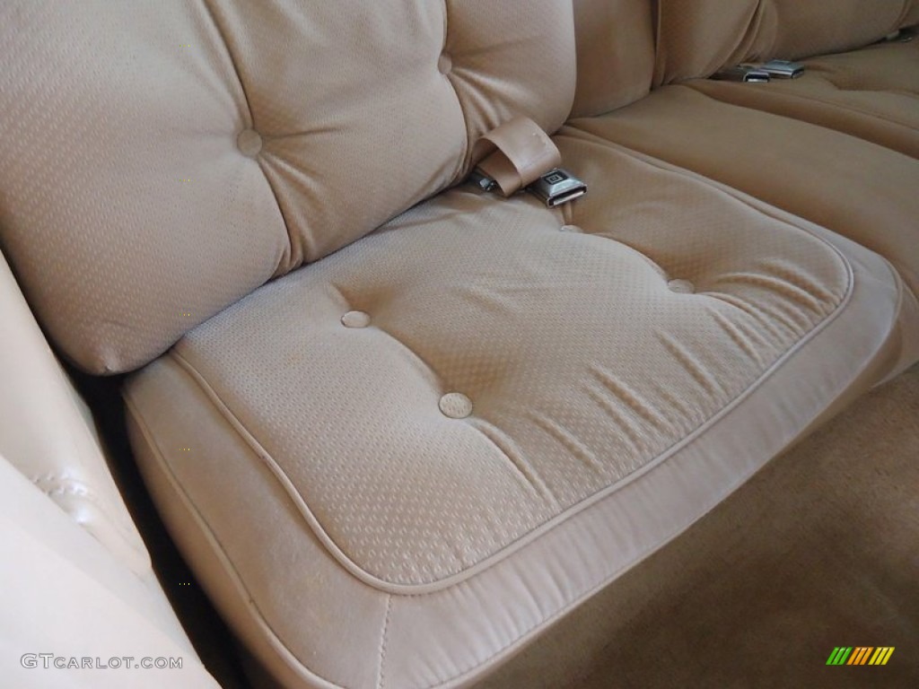 1985 Oldsmobile Cutlass Supreme Brougham Coupe Rear Seat Photo #73416566