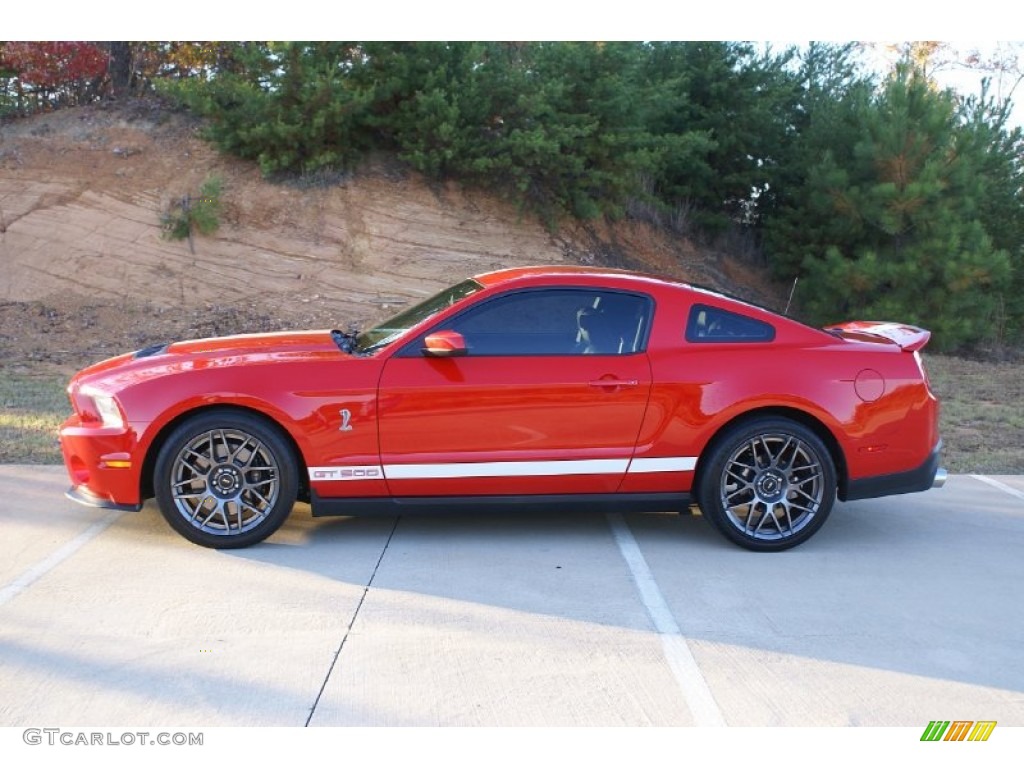 2011 Mustang Shelby GT500 SVT Performance Package Coupe - Race Red / Charcoal Black/White photo #1