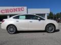 2013 White Diamond Tricoat Buick Verano FWD  photo #8