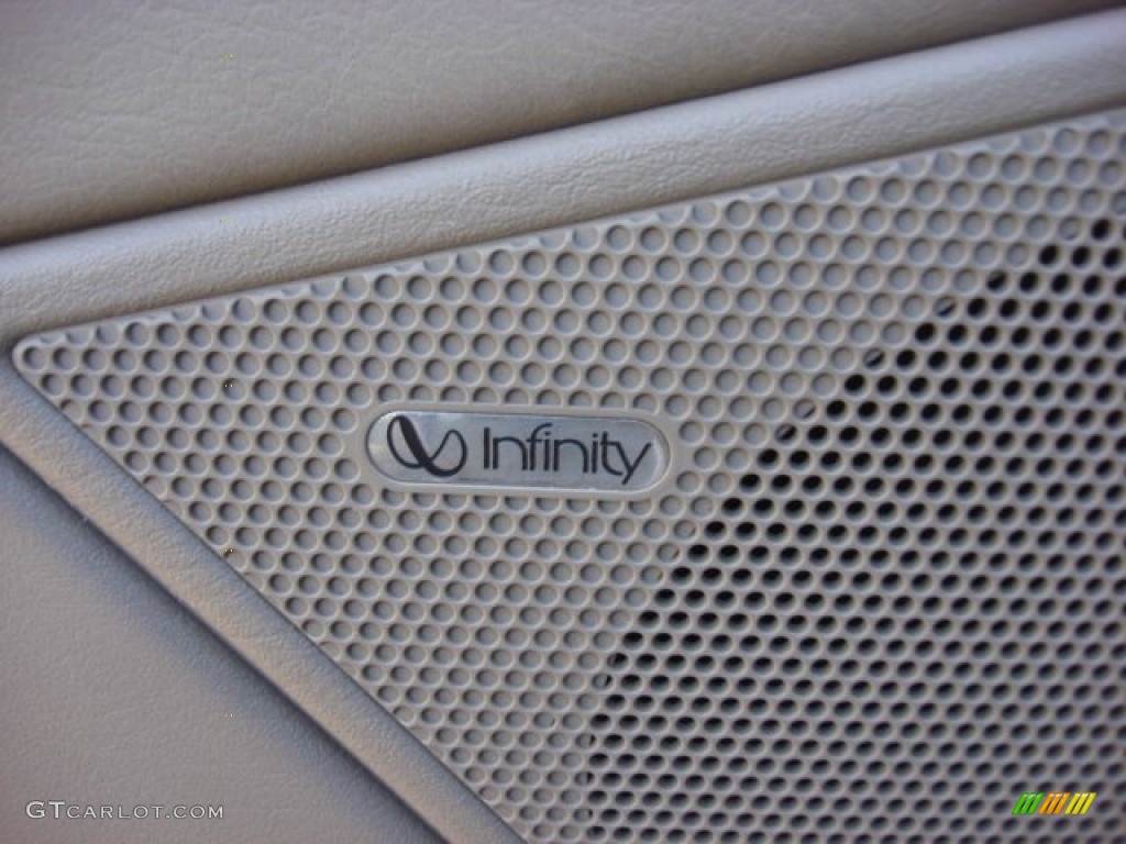 2001 Chrysler Sebring LXi Convertible Audio System Photos