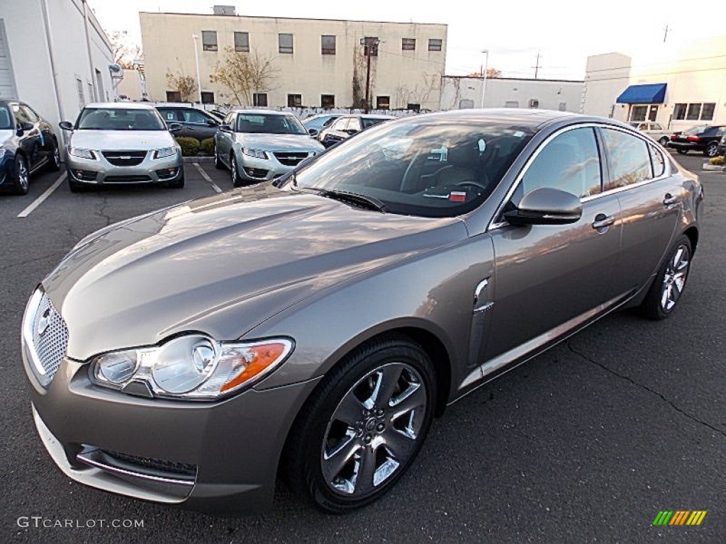 Vapour Grey Metallic Jaguar XF