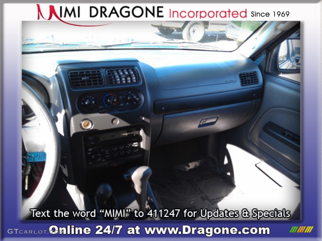 2004 Xterra SE 4x4 - Just Blue / Gray photo #12