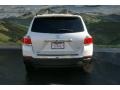 2013 Blizzard White Pearl Toyota Highlander V6 4WD  photo #4