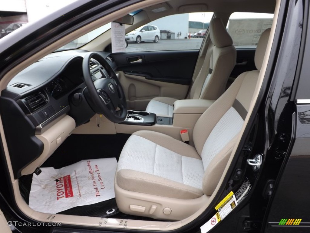 Ivory Interior 2012 Toyota Camry LE Photo #73428066
