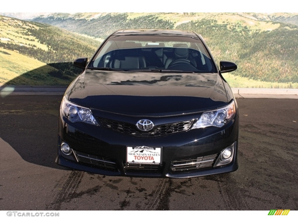 2012 Camry SE - Attitude Black Metallic / Black photo #2