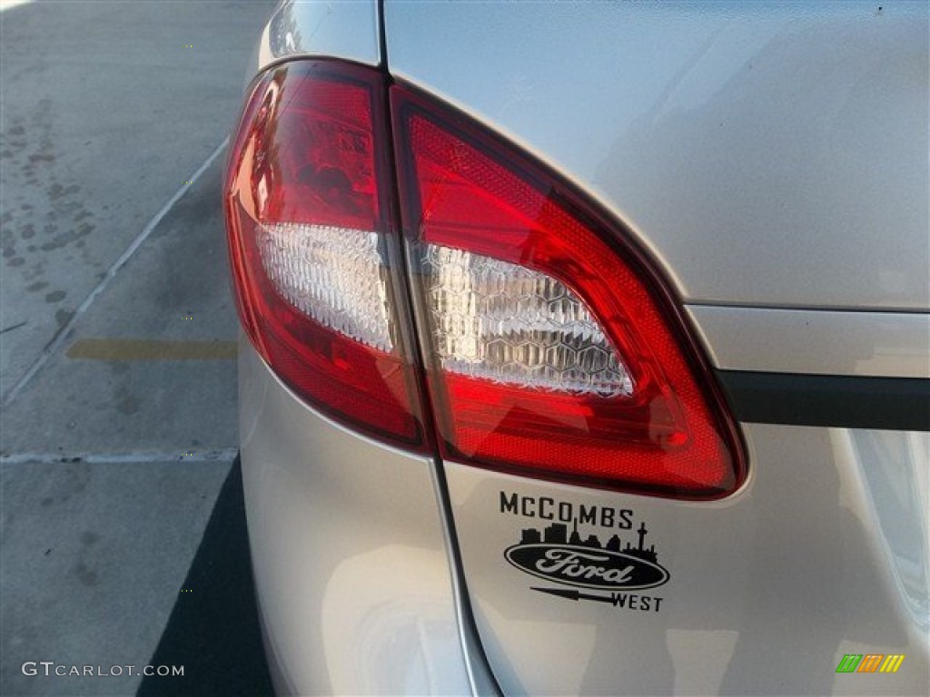 2013 Fiesta S Sedan - Ingot Silver / Charcoal Black/Light Stone photo #7
