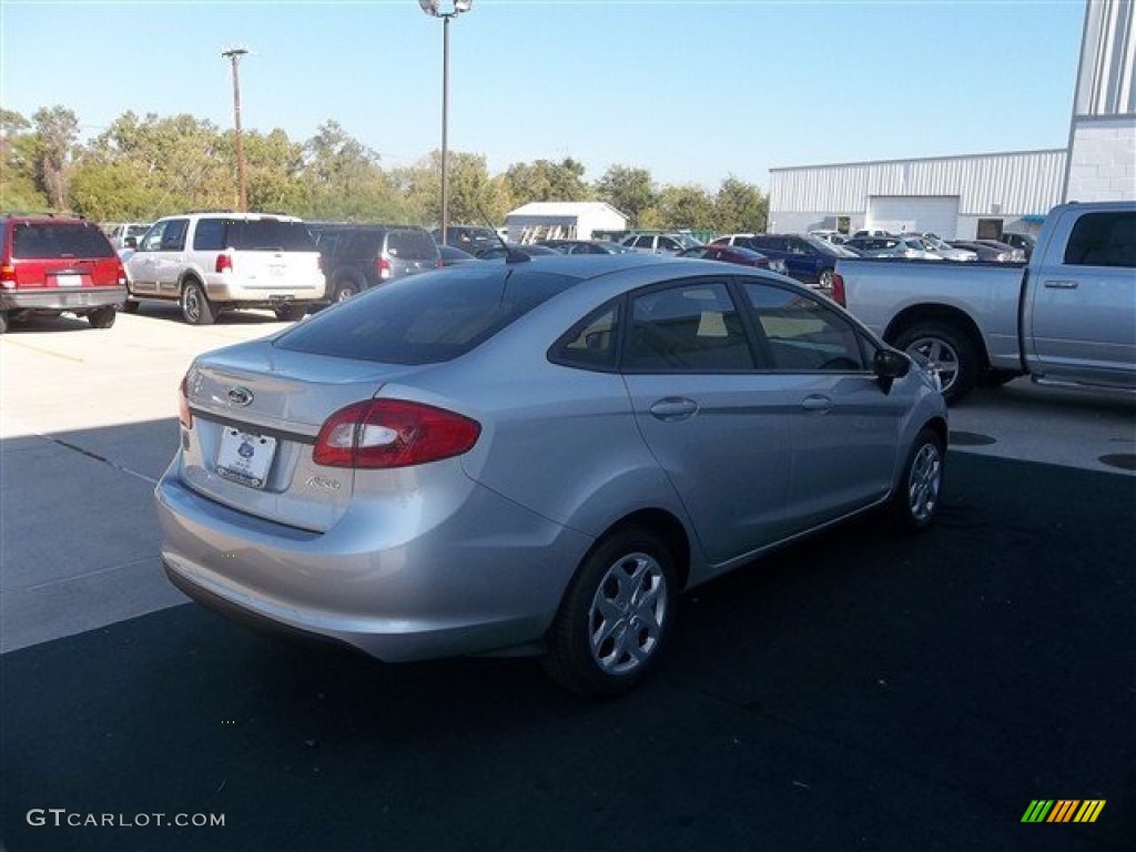 2013 Fiesta S Sedan - Ingot Silver / Charcoal Black/Light Stone photo #10