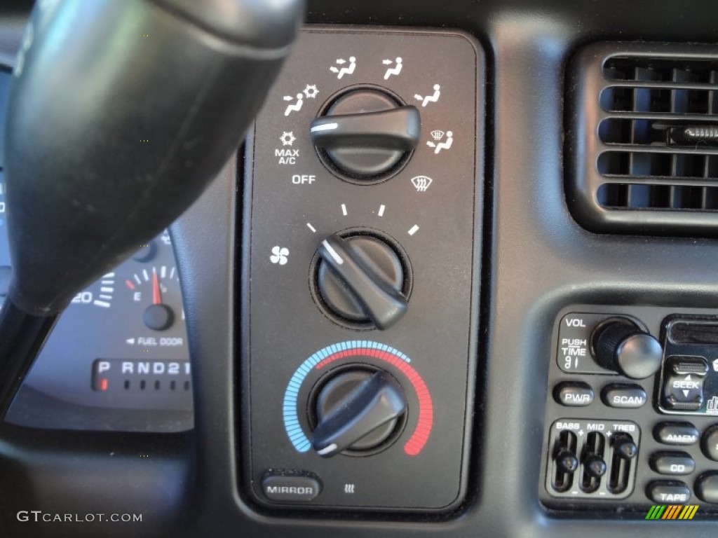 1999 Dodge Ram 2500 ST Extended Cab Controls Photo #73428737