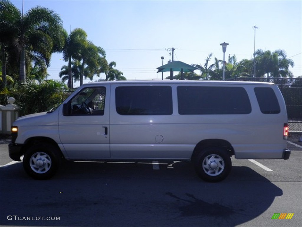 2008 E Series Van E250 Super Duty Commericial Extended - Silver Metallic / Medium Flint photo #7