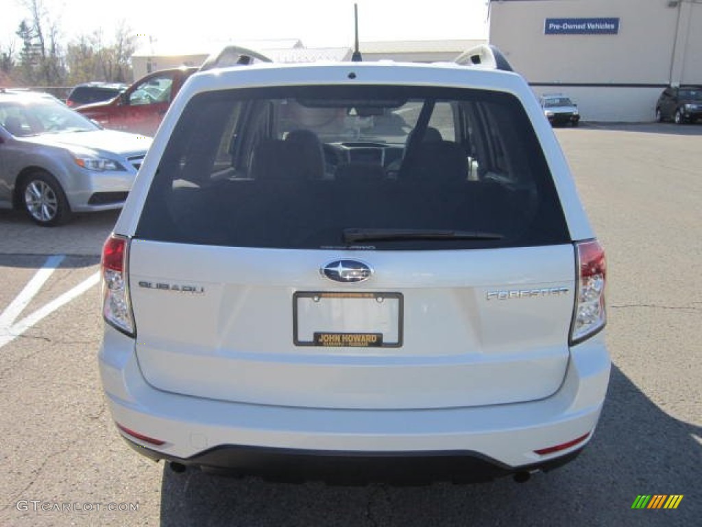 2009 Forester 2.5 X Premium - Satin White Pearl / Platinum photo #10