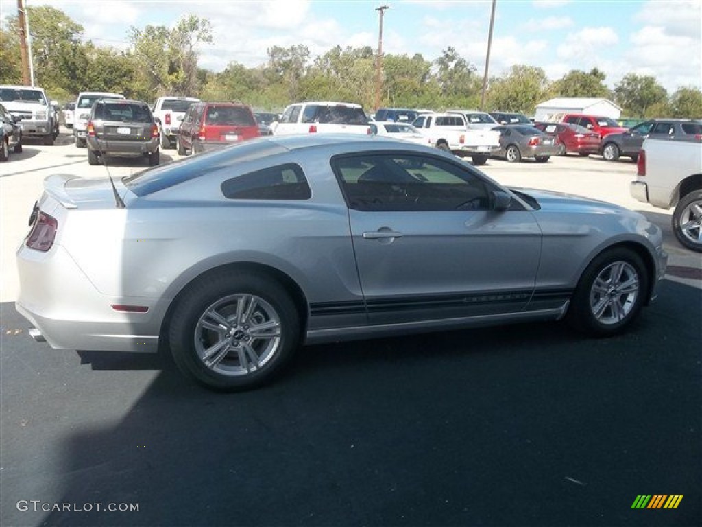 2013 Mustang V6 Coupe - Ingot Silver Metallic / Charcoal Black photo #8