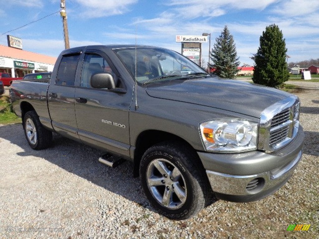 2007 Ram 1500 Big Horn Edition Quad Cab 4x4 - Mineral Gray Metallic / Medium Slate Gray photo #7