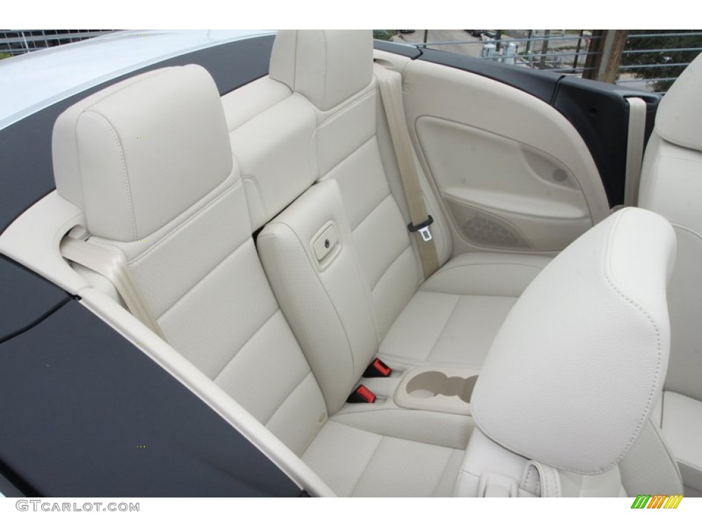 2013 Volkswagen Eos Komfort Rear Seat Photo #73436228