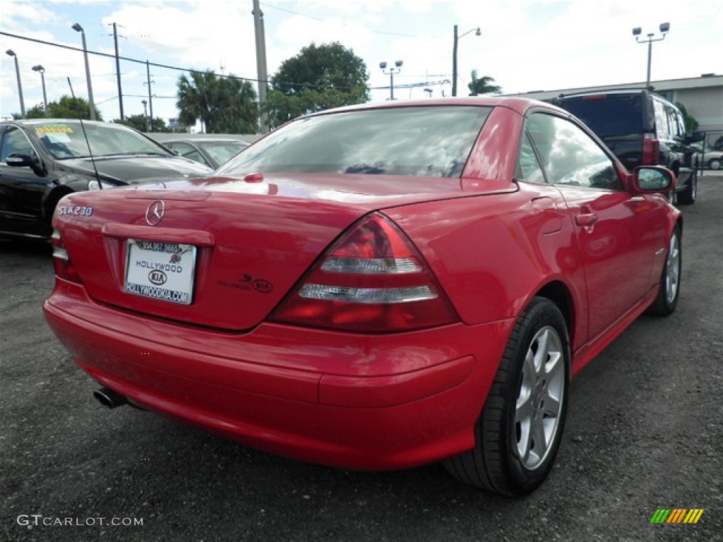 2002 SLK 230 Kompressor Roadster - Magma Red / Charcoal photo #16