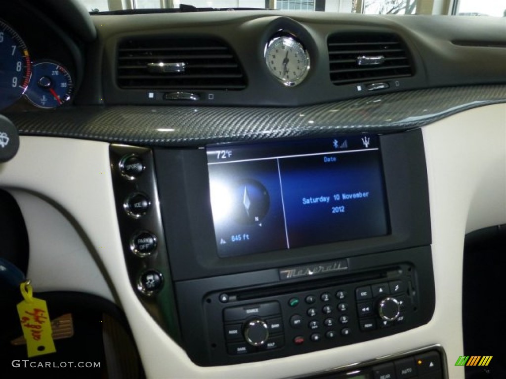 2013 Maserati GranTurismo Sport Coupe Controls Photo #73438390