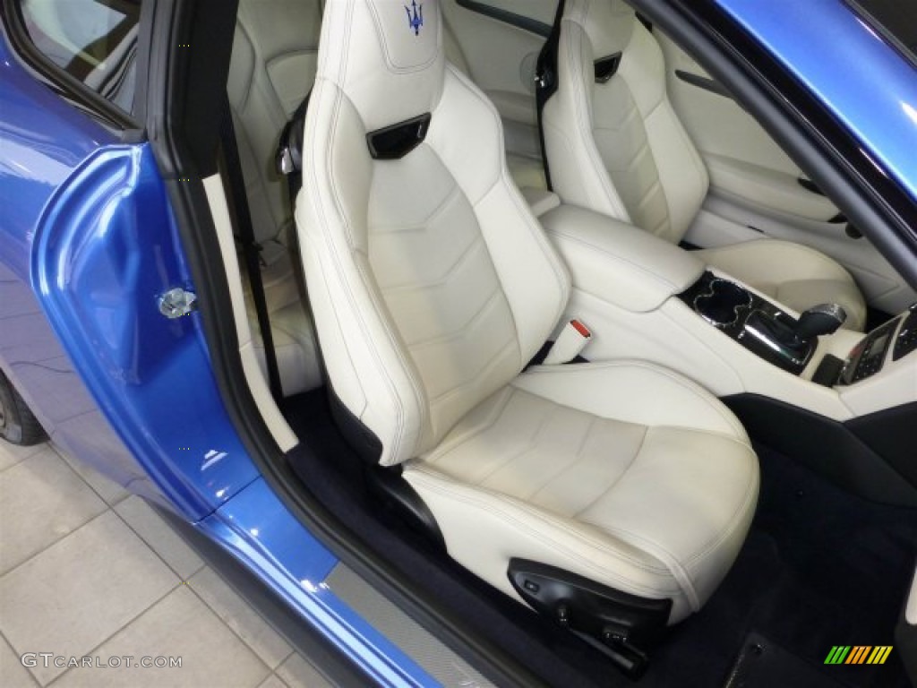 Bianco Pregiato Interior 2013 Maserati GranTurismo Sport Coupe Photo #73438456