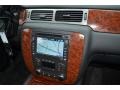 2009 Chevrolet Avalanche Ebony Interior Navigation Photo