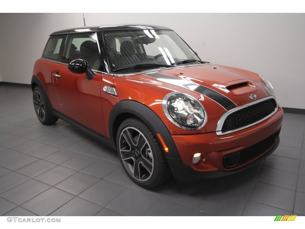 2013 Cooper S Hardtop - Spice Orange Metallic / Carbon Black photo #1