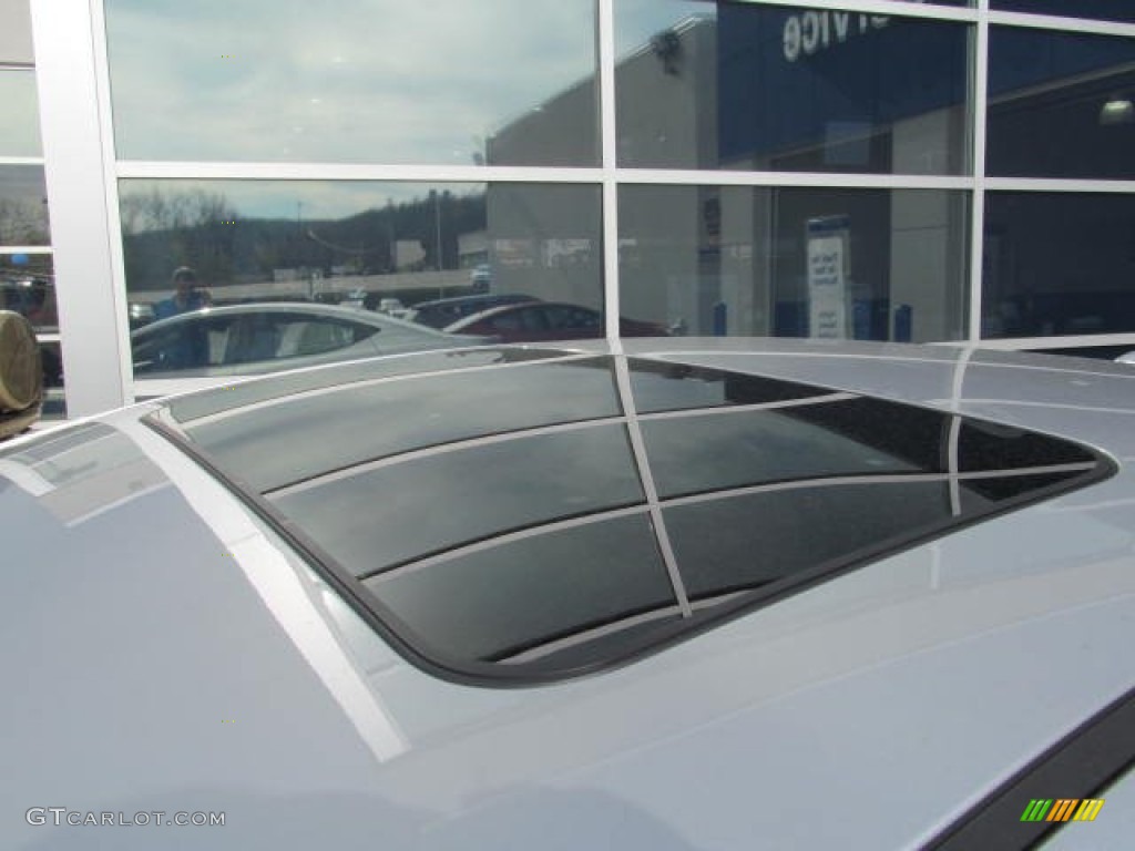 2013 Elantra Limited - Silver / Gray photo #3