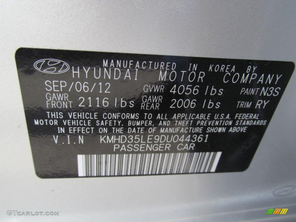 2013 Elantra GT - Silver / Black photo #10