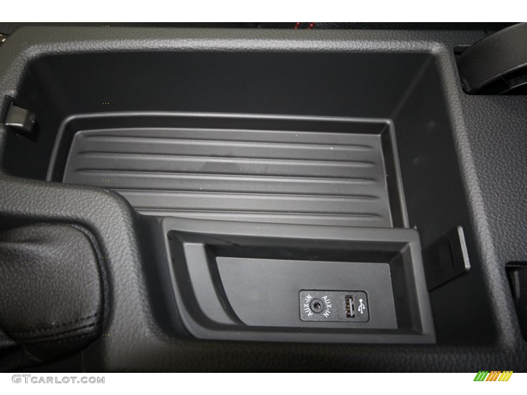 2013 3 Series 328i Sedan - Glacier Silver Metallic / Black photo #20