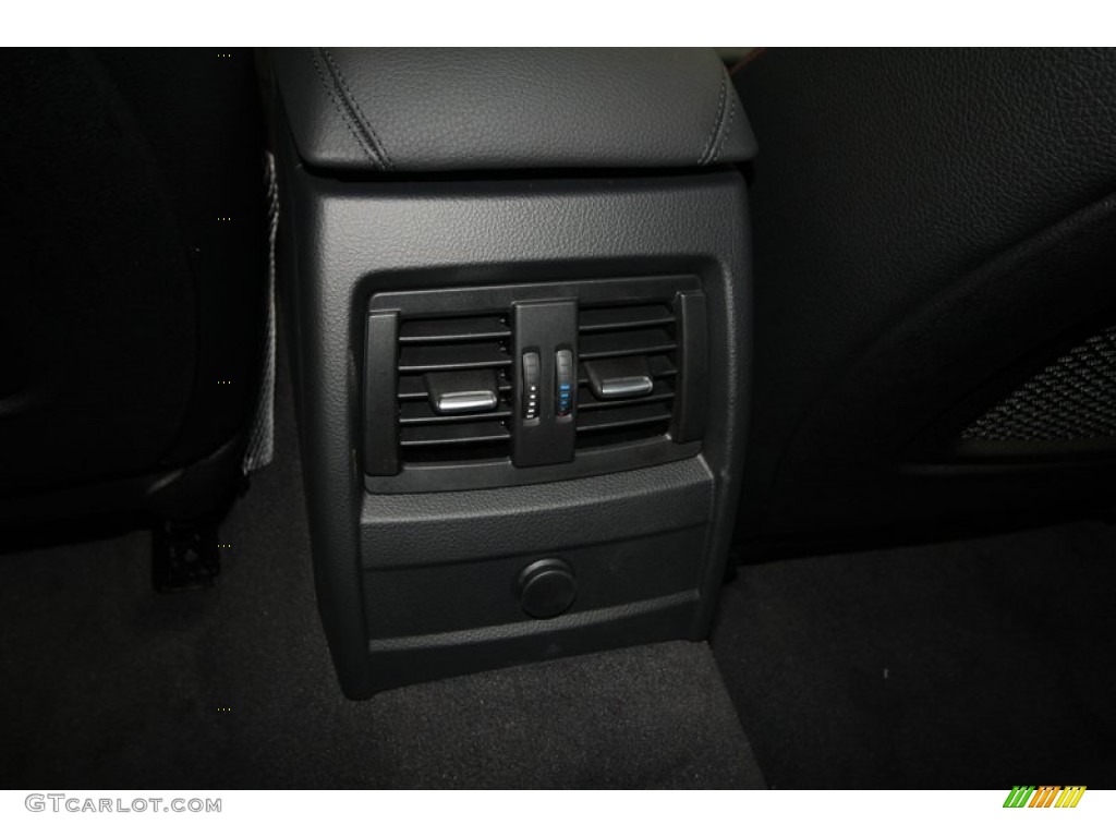 2013 3 Series 328i Sedan - Glacier Silver Metallic / Black photo #27