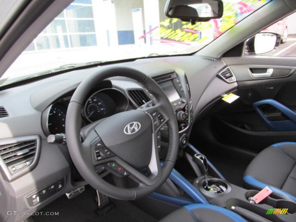 2013 Hyundai Veloster Turbo Blue Dashboard Photo #73446218