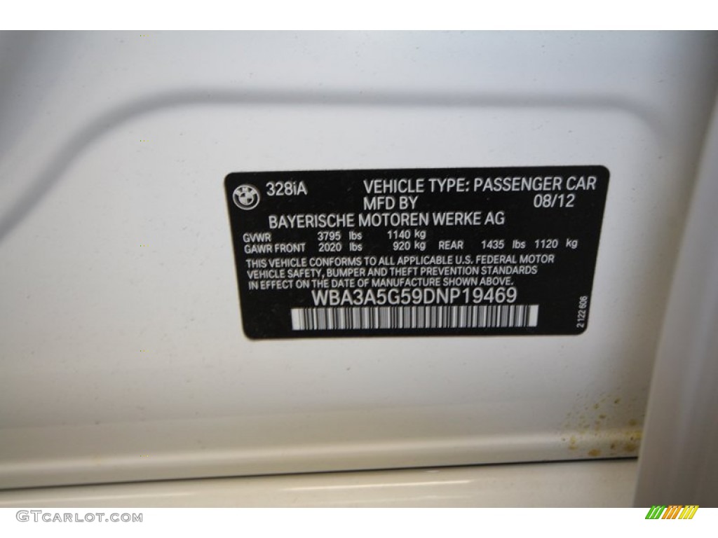 2013 3 Series 328i Sedan - Alpine White / Black photo #9