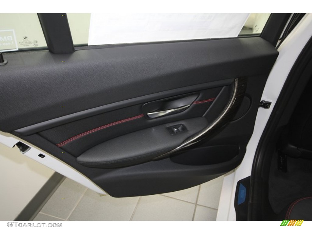 2013 3 Series 328i Sedan - Alpine White / Black photo #26