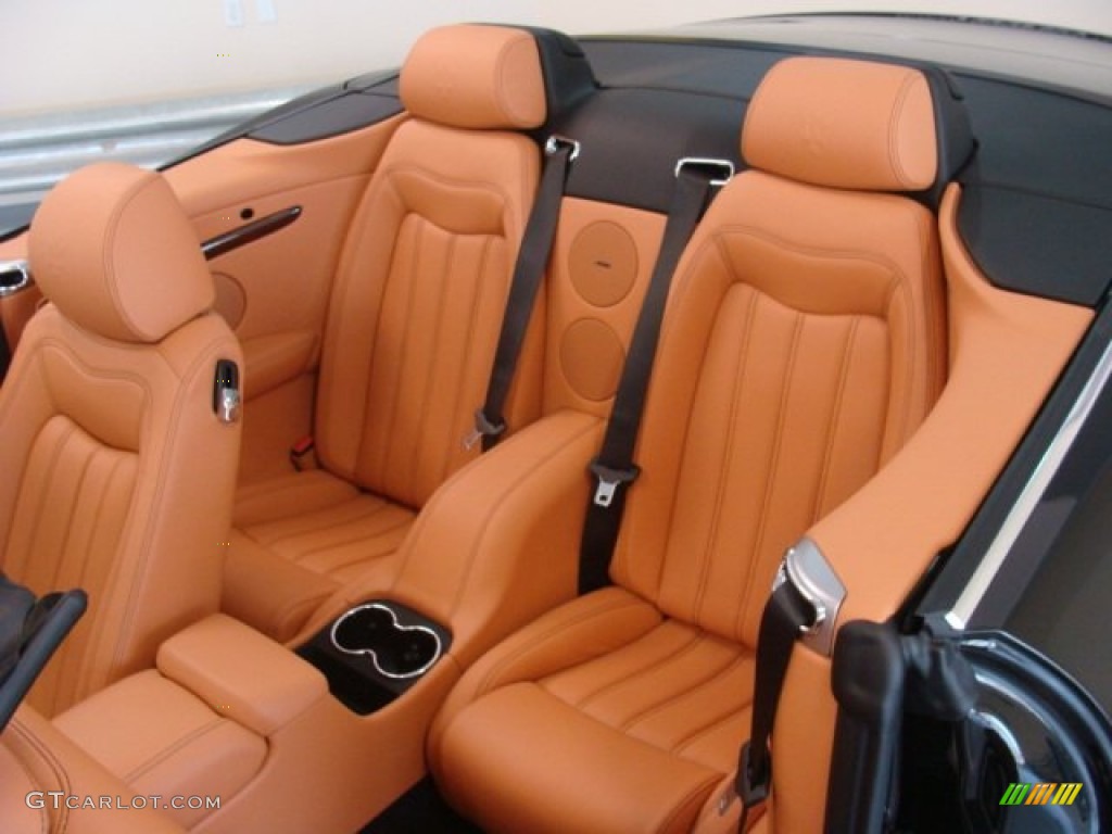 2013 Maserati GranTurismo Convertible GranCabrio Rear Seat Photo #73447568