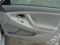 Classic Silver Metallic - Camry LE Photo No. 19