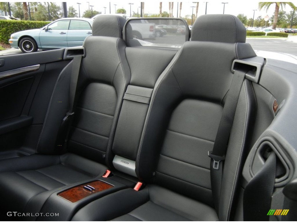 2011 E 350 Cabriolet - Arctic White / Black photo #19